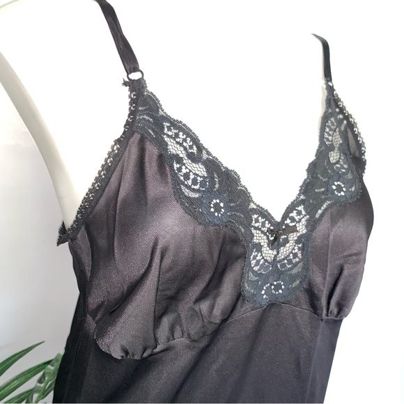 v i n t a g e :: Authentic 60s Satin Nylon Lace Full Slip Dress ILGWU - Picture 14 of 14